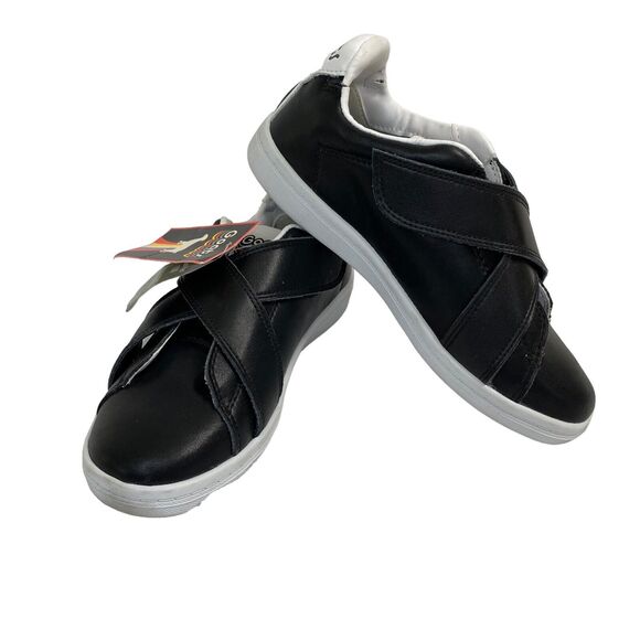 GOATS Kids Black Leather Low Crossover Hook-and-loop Sneakers Size 1 Unisex - Picture 1 of 9